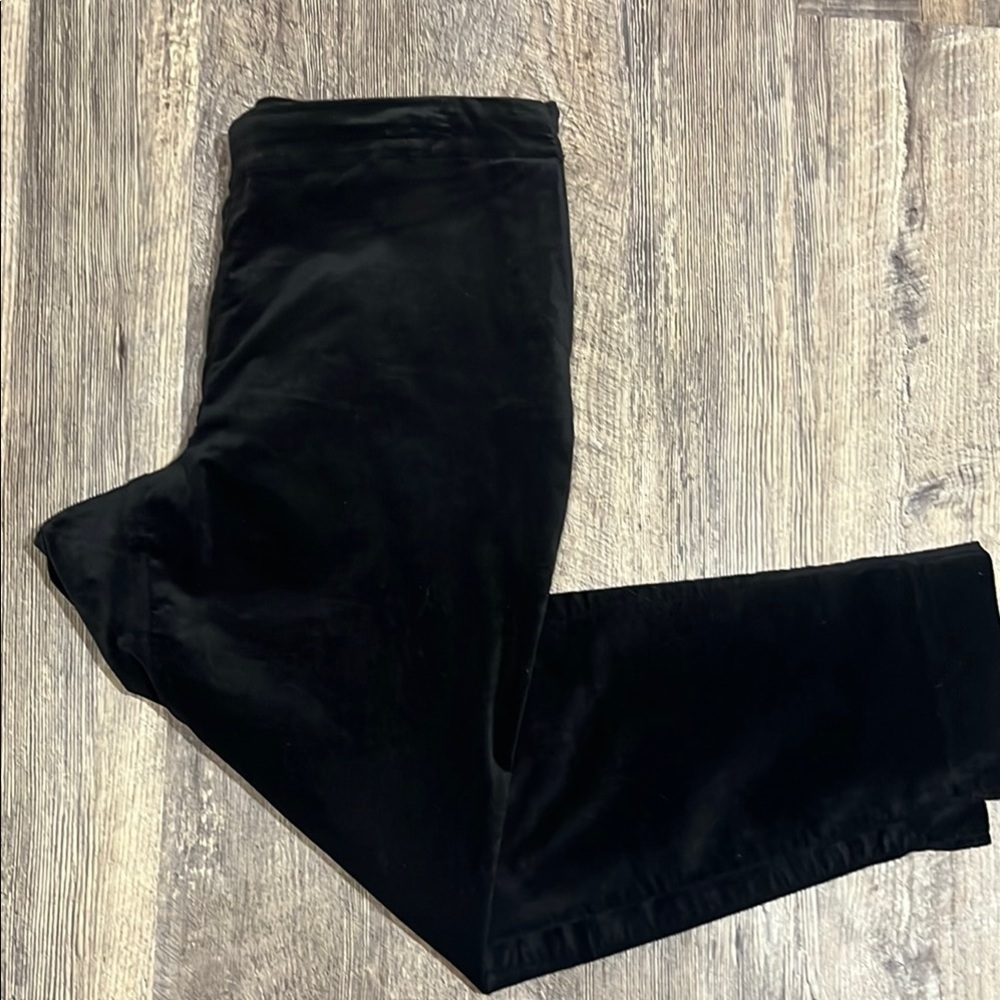 J. Jill Black Velvety Ankle Pants